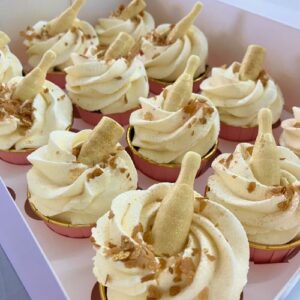 Cupcake Box Lets Party